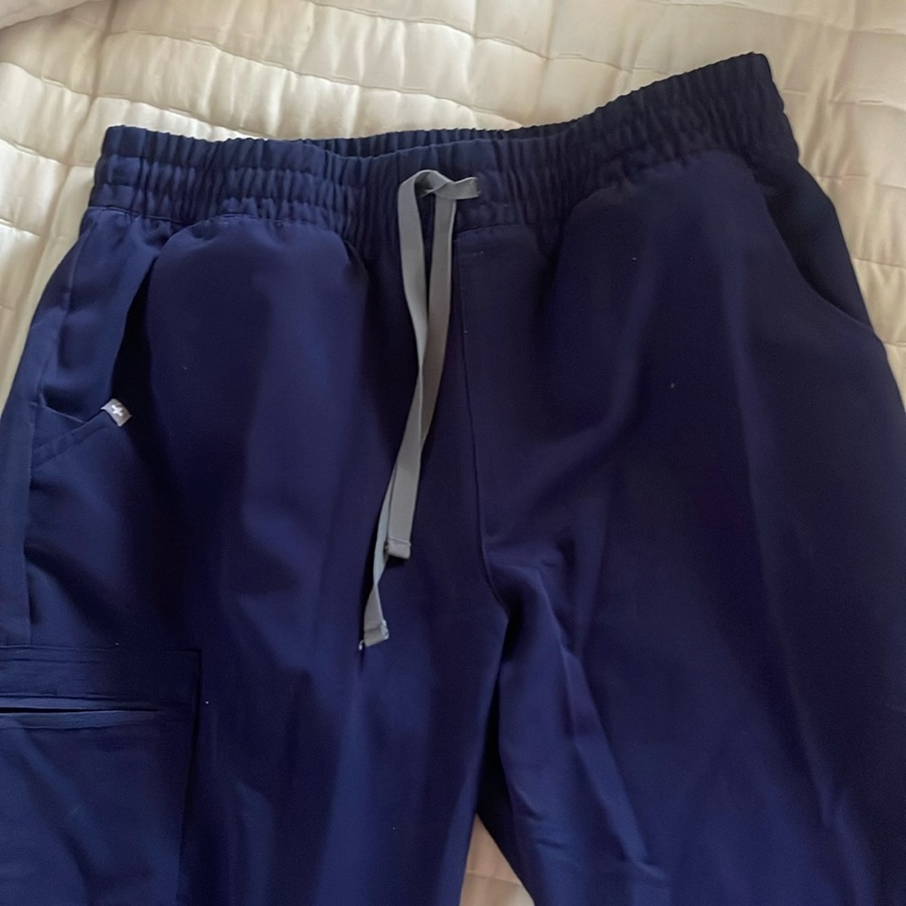 Figs navy blue scrub pants